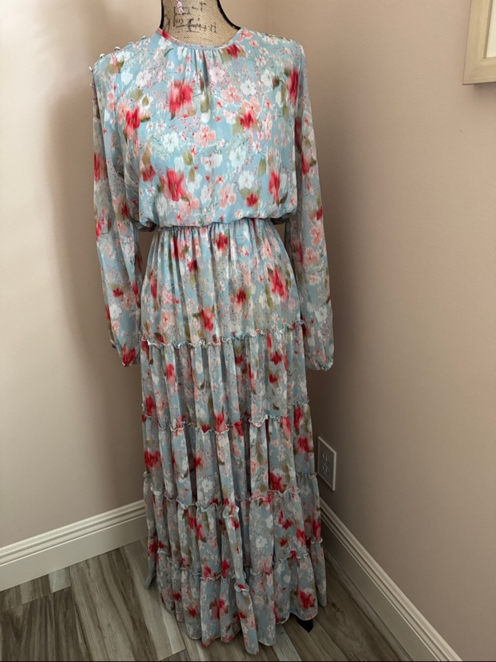 NWT Floral crepe long sleeved dress by Miss